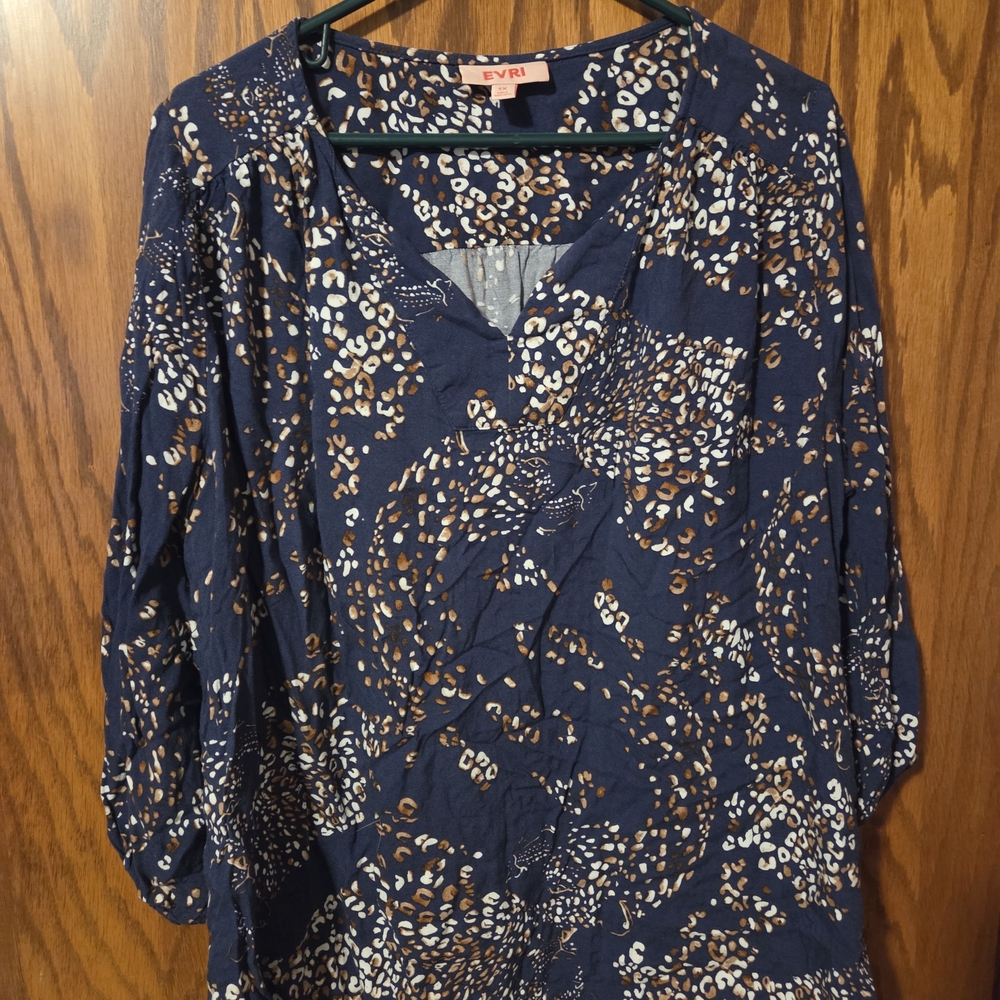 EVRI Women's Navy Blue Patterned Top